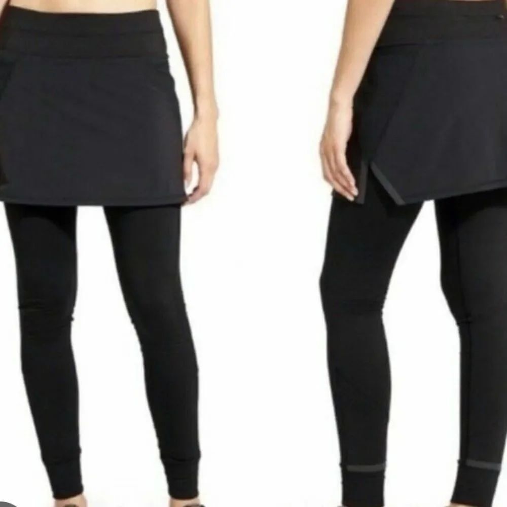 Athleta Classic Black XS  Skirted Leggings